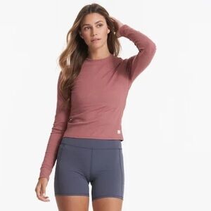 Vuori Mudra Fitted Ribbed Long Sleeve Shirt